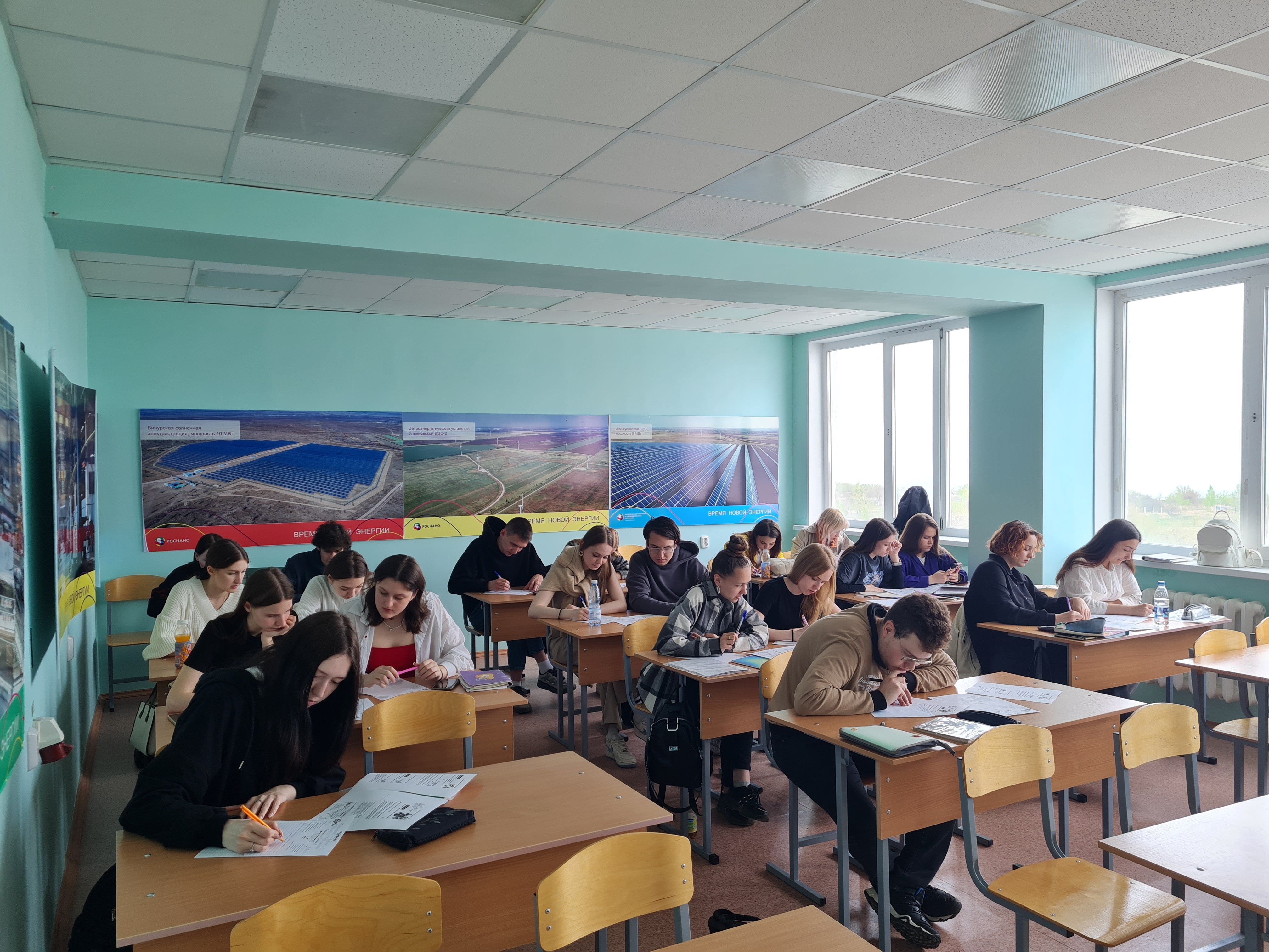 Студенты УлГТУ приняли участие в весенней сессии РусФеста «Фронтовой треугольник»