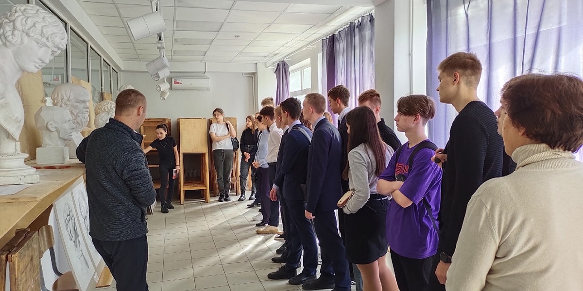 Более 500 школьников посетили экскурсии в УлГТУ
