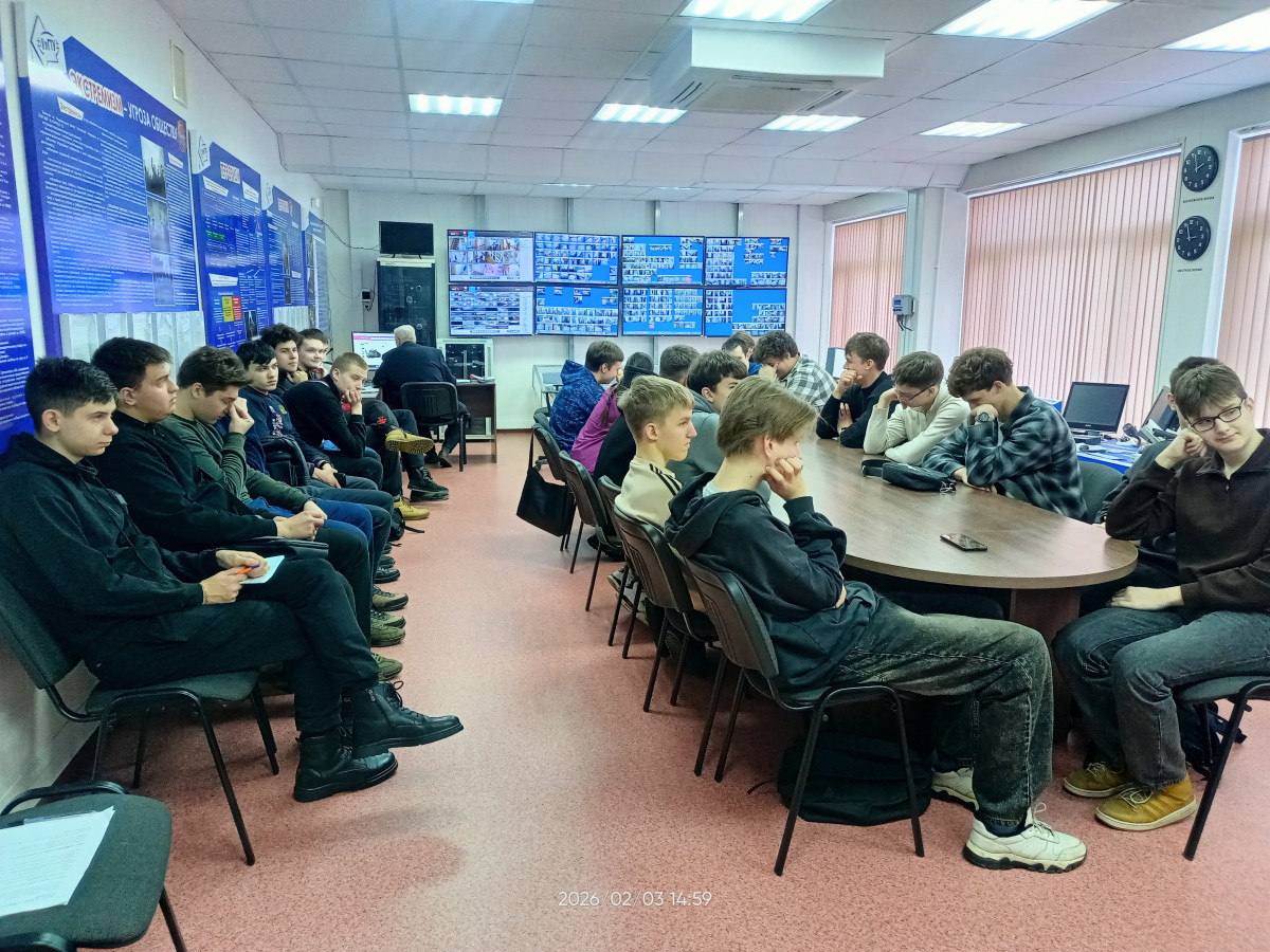 Студентам УлГТУ напомнили о правилах безопасности