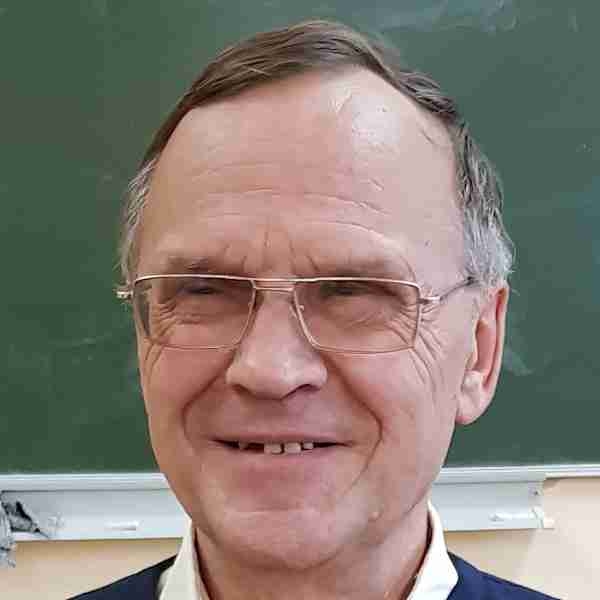 Колмаков Юрий Андреевич
