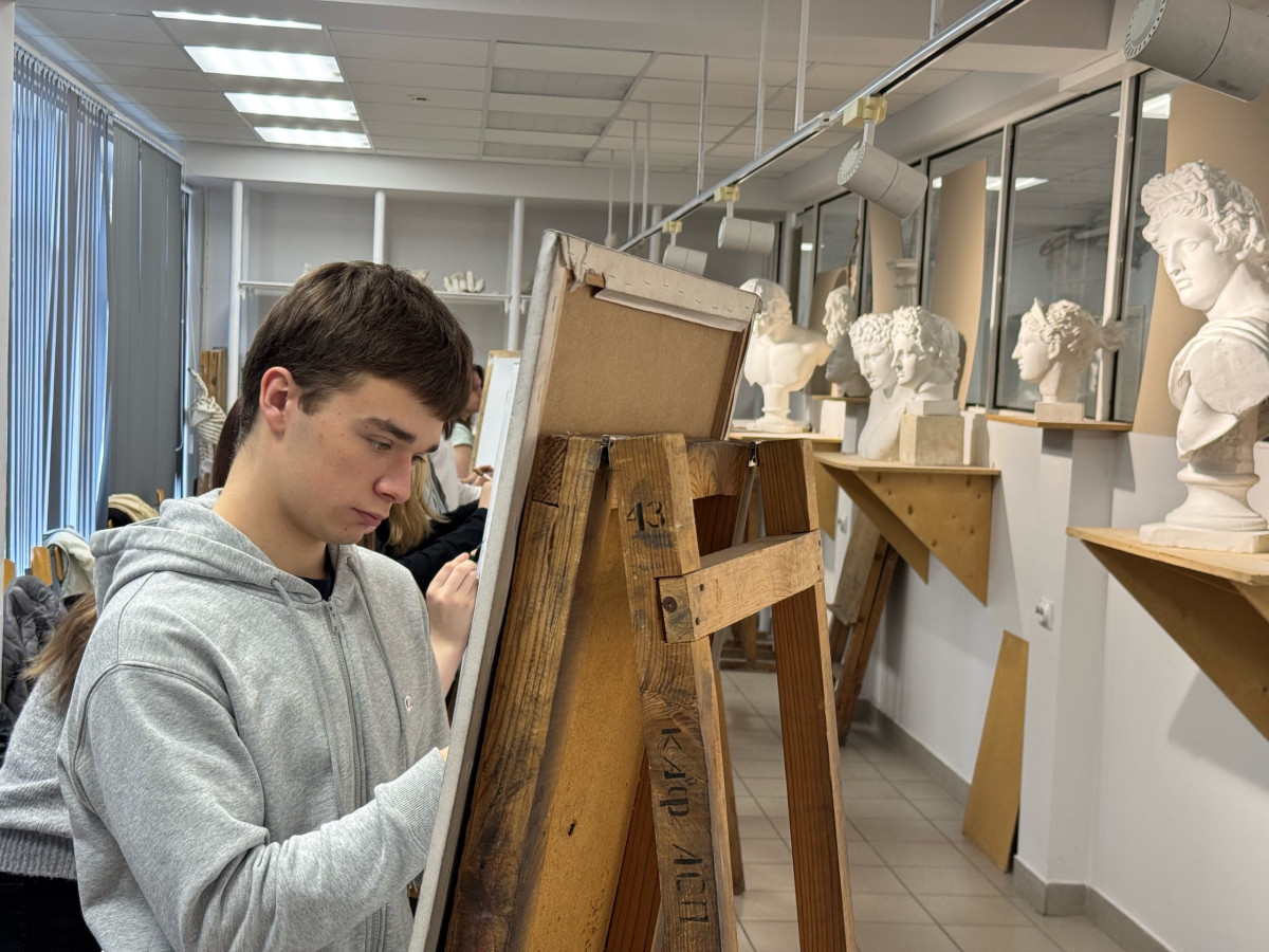 Подготовительные курсы по рисунку, композиции и черчению для поступающих на «Дизайн архитектурной среды»