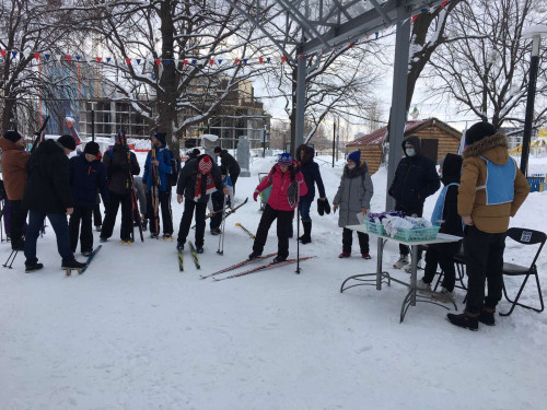 Студенты ССФ ИАТУ приняли участие в масштабном спортивном мероприятии "Лыжня России 2022"
