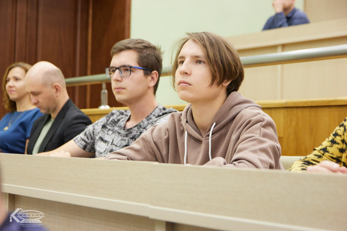 Факультет информационных систем и технологий отметит 30-летие